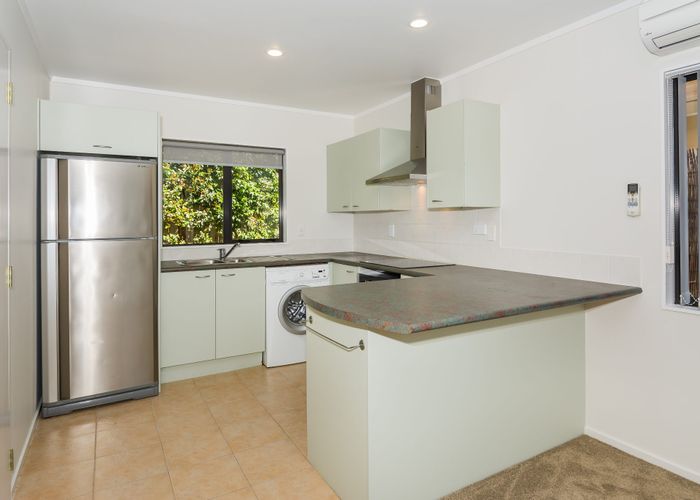  at 3/19 Roanoke Way, Albany, North Shore City, Auckland