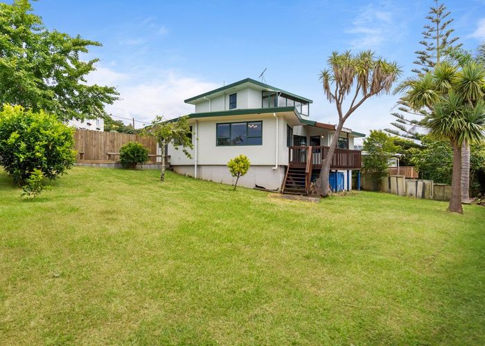  at 4A Holiday Road, Stanmore Bay, Whangaparaoa