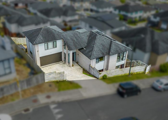  at 24 Eric Gifford Drive, Ranui, Waitakere City, Auckland