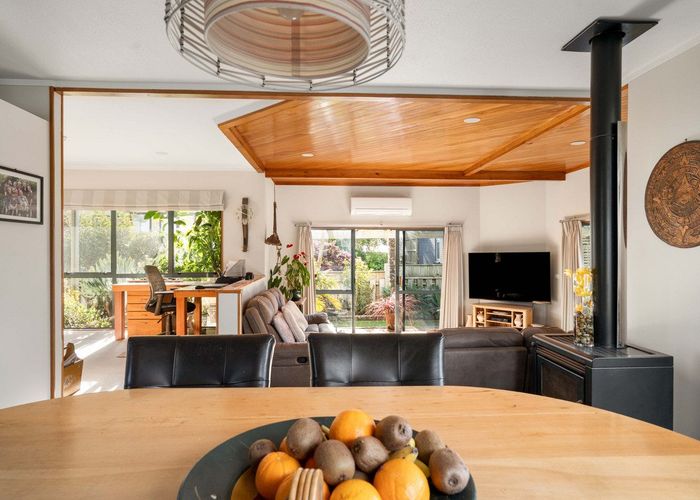 at 345a Oceanbeach Road, Mount Maunganui, Tauranga, Bay Of Plenty