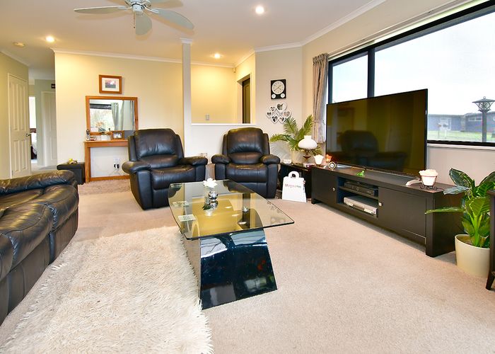  at 13 Omana Avenue, Helensville