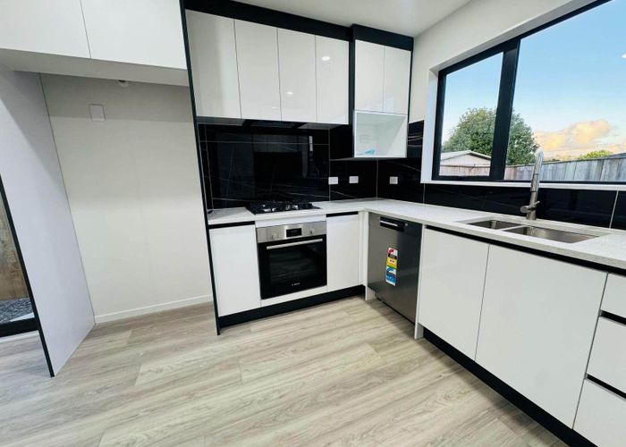  at 158c Pigeon Mountain Road, Half Moon Bay, Manukau City, Auckland