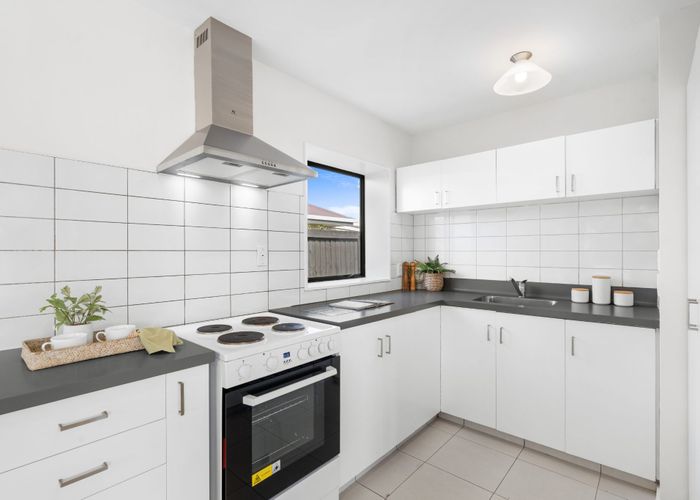  at 1/167 Clarence Street, Riccarton, Christchurch City, Canterbury