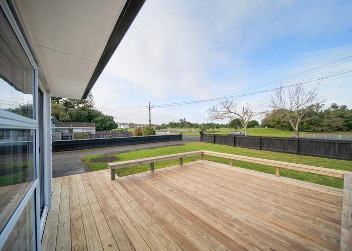  at 14 Boundary Road, Clover Park, Auckland
