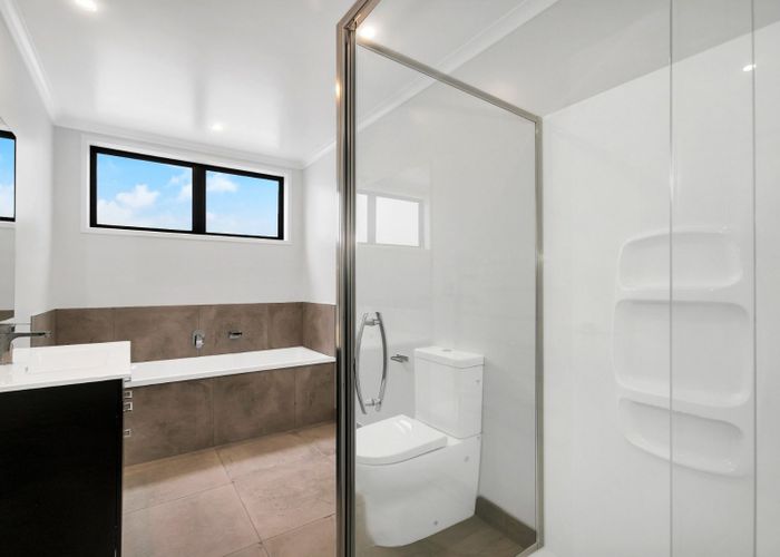  at 4D Nohoanga Road, Karaka, Franklin, Auckland