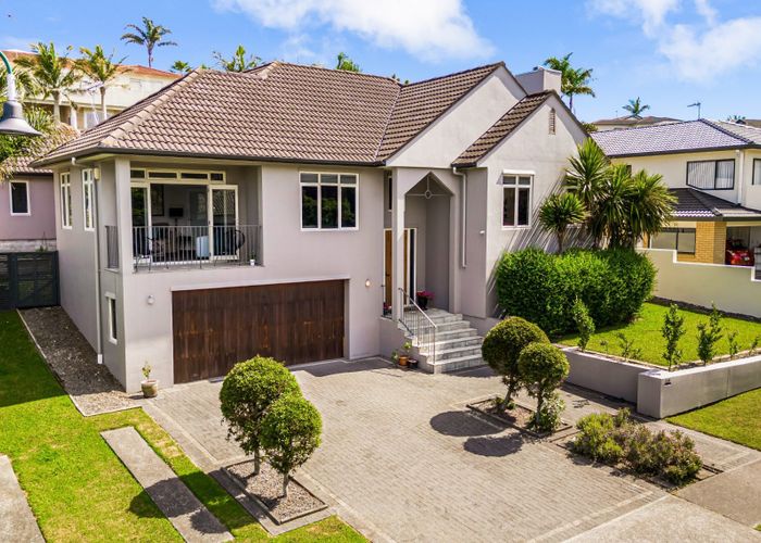  at 30 Hogarth Rise, West Harbour, Auckland