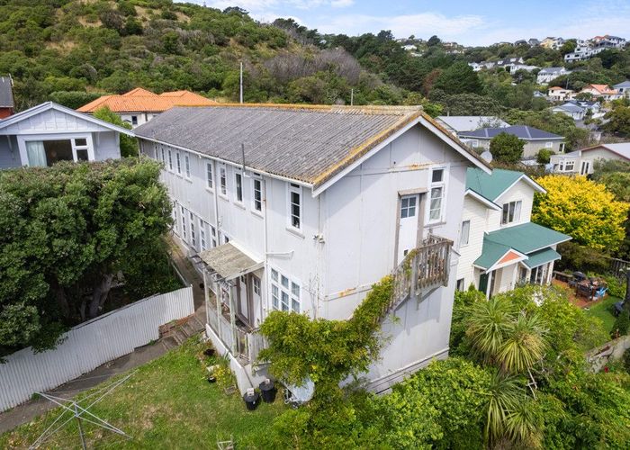  at 1-3/15 Dover Street, Island Bay, Wellington, Wellington