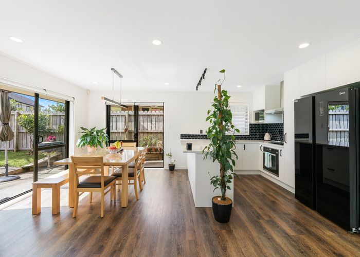  at 15 Frank Bunce Grove, Flat Bush, Auckland