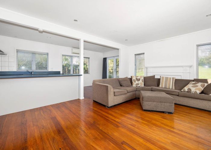  at Birkdale, North Shore City, Auckland