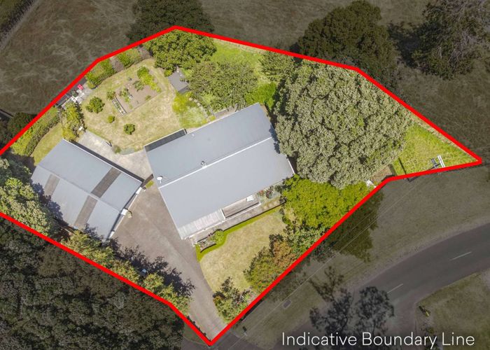  at 18 Pickwick Road, Otamatea, Whanganui, Manawatu / Whanganui