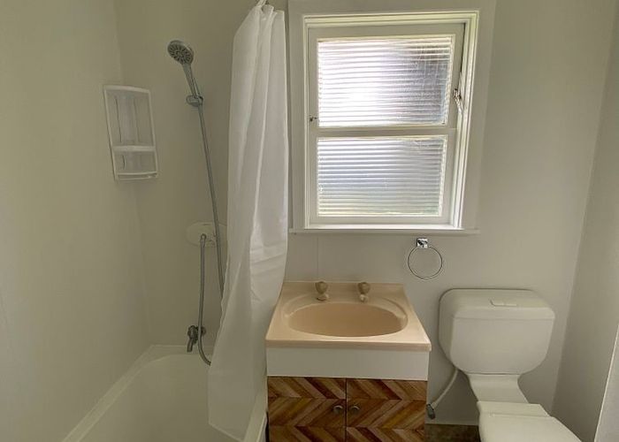  at 52 Lancaster Street, Takaro, Palmerston North, Manawatu / Whanganui