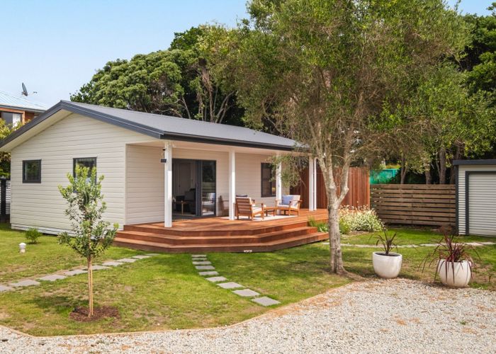  at 28 Moana Road, Okitu, Gisborne