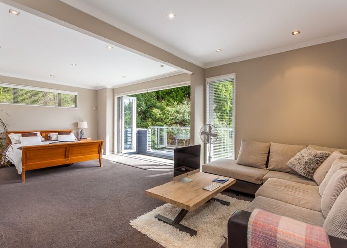  at 111 Wirihana Road, Titirangi, Auckland