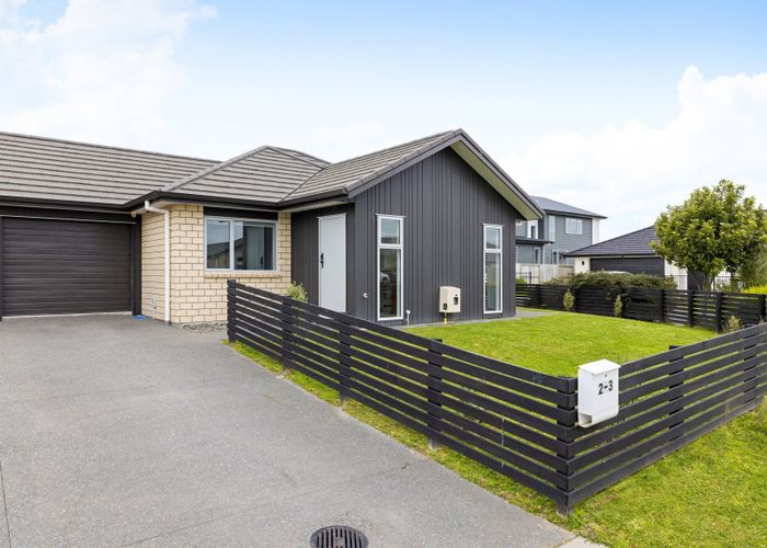  at 2/3 Ekara Road, Flagstaff, Hamilton