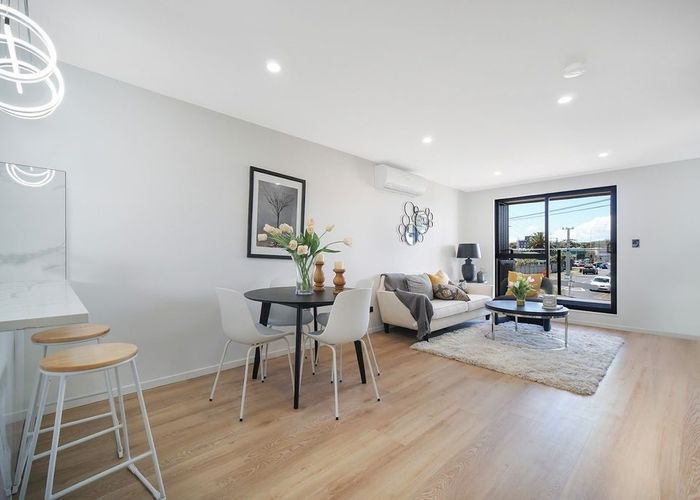  at 4/26 Dale crescent, Pakuranga, Manukau City, Auckland