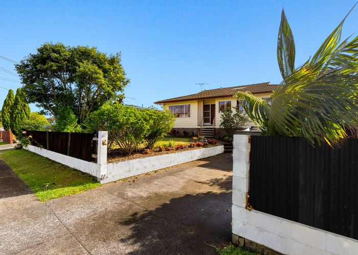  at 3 Michelle Place, Mangere, Auckland
