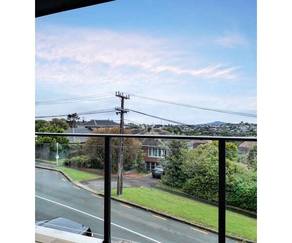 at 201/20B Pukerangi Crescent, Ellerslie, Auckland City, Auckland