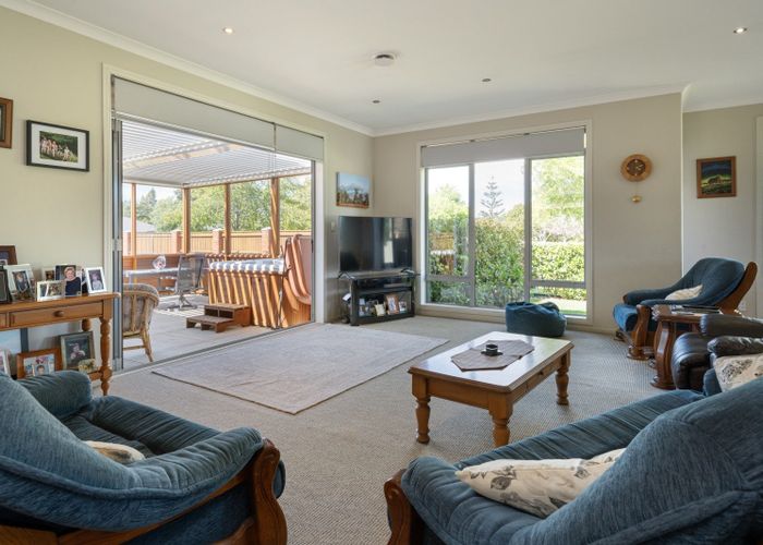  at 2 Rutledge Drive, Springlands, Blenheim