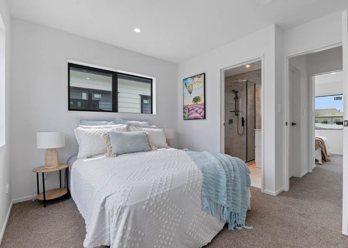  at 449E Massey Road, Mangere East, Manukau City, Auckland