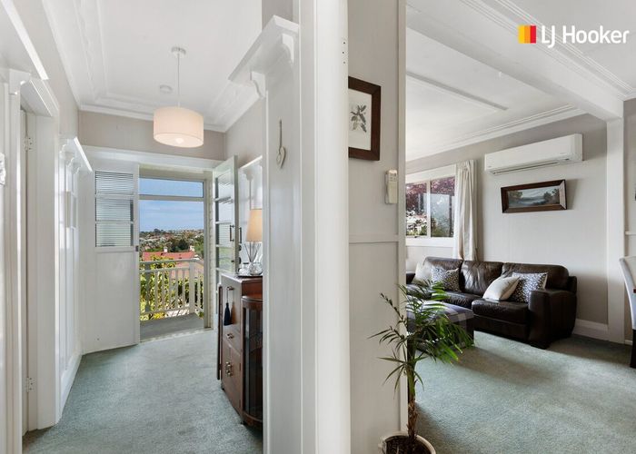  at 112 Oakwood Avenue, Balaclava, Dunedin
