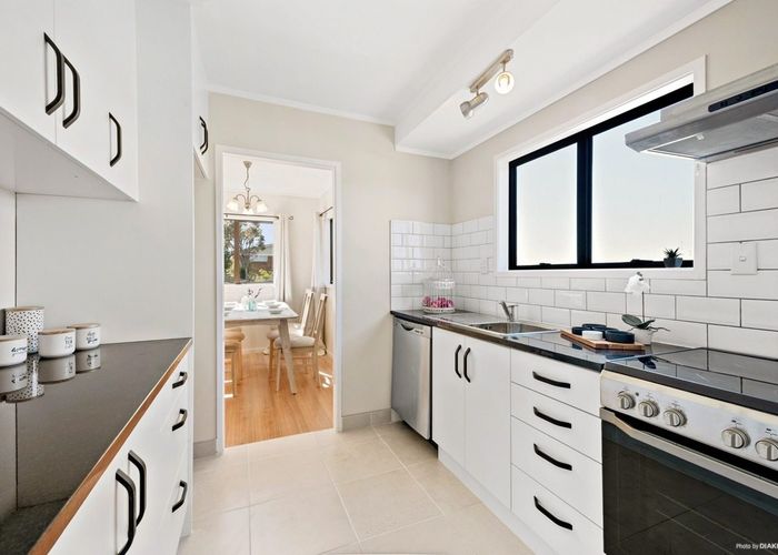  at 2/49 Target Road , Totara Vale, North Shore City, Auckland