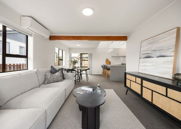  at 2/1 St Olpherts Avenue, Hamilton East, Hamilton, Waikato