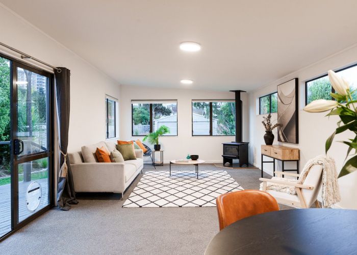  at 380 Bay View Road, Saint Clair, Dunedin