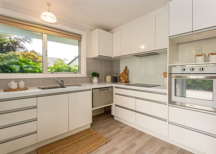  at 1/77 Mays Road, St Albans, Christchurch