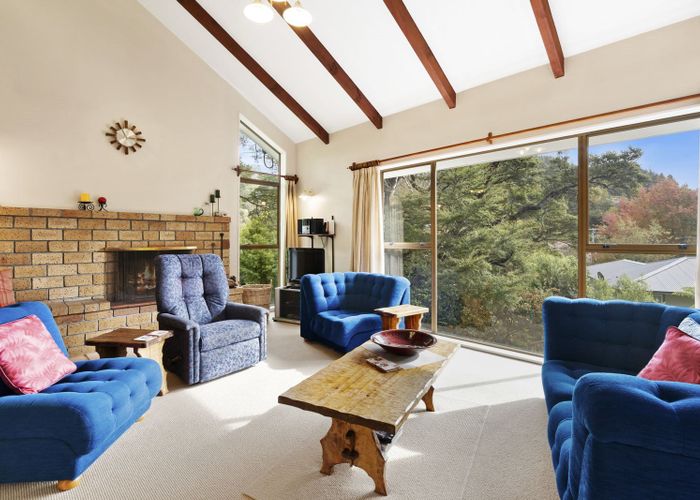  at 10B Birch Grove, Pinehaven, Upper Hutt