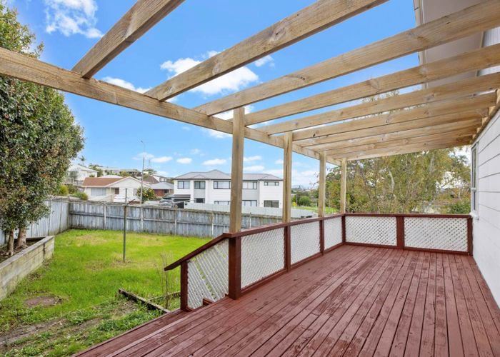  at 82 West Harbour Drive, West Harbour, Waitakere City, Auckland