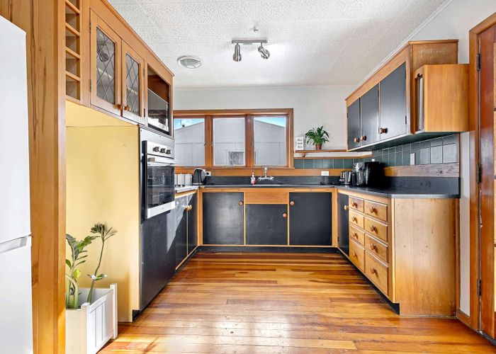  at 902 Nelson Street North, Mahora, Hastings, Hawke's Bay
