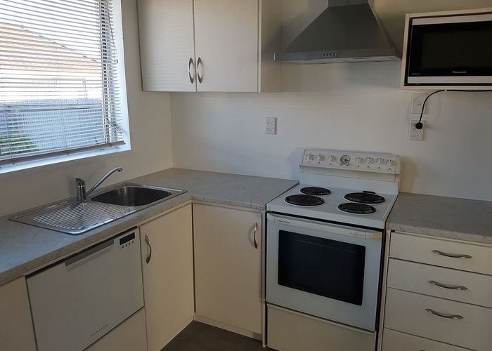 at 5/75 Hills Road, Edgeware, Christchurch