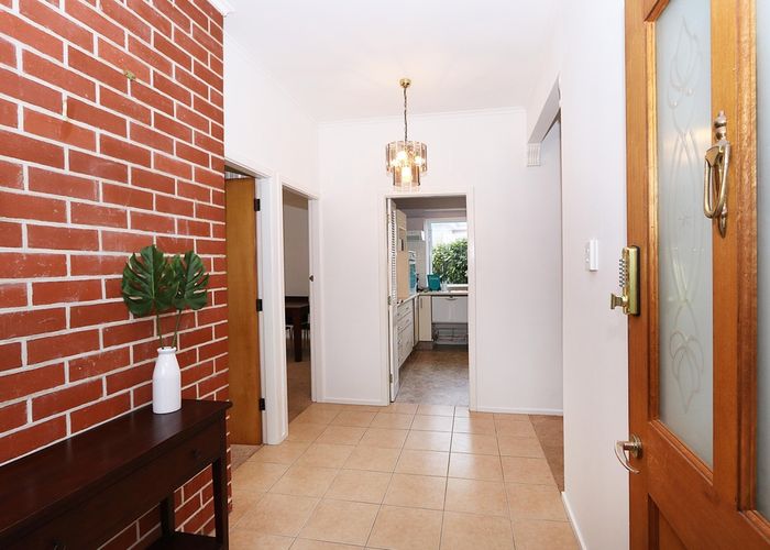  at 68 Queens Grove, Hutt Central, Lower Hutt