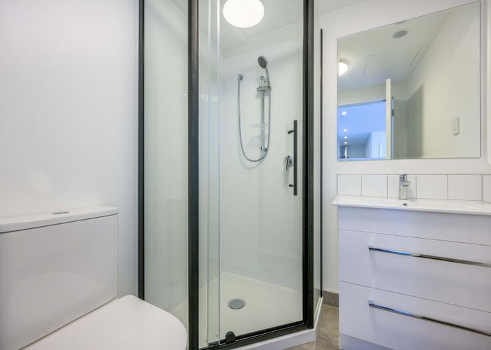  at 101/3 Rauemi Way, Te Atatu South, Waitakere City, Auckland