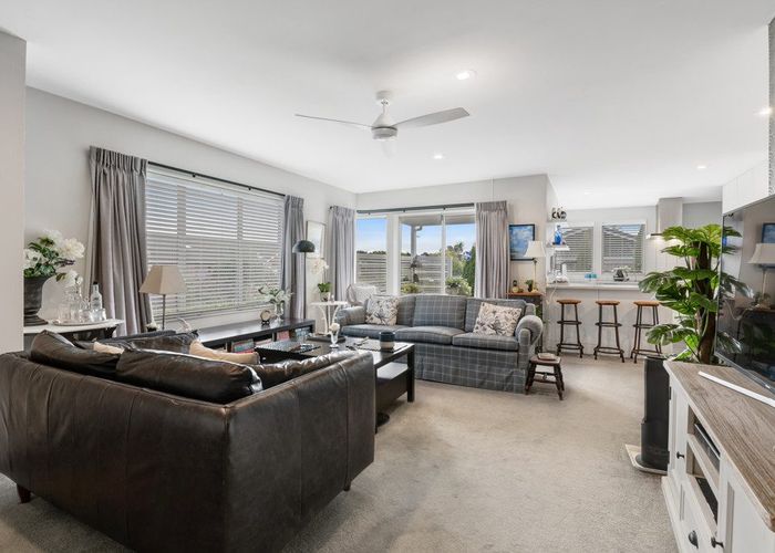  at 45 The Grove, Red Beach, Whangaparāoa