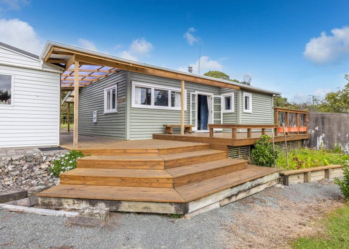  at 6 Claude Road, Glen Afton