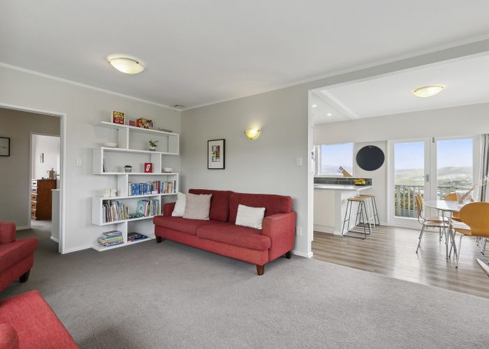  at 8 Glenamoy Crescent, Johnsonville, Wellington