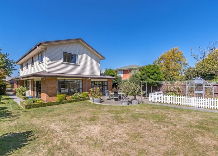  at 35 Westmont Street, Ilam, Christchurch