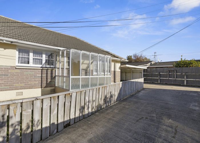  at 1 and 2/7A Seddon Street, Wallaceville, Upper Hutt, Wellington