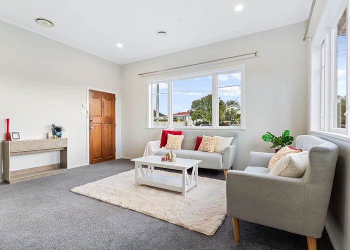  at 22 Taylor Street, Blockhouse Bay, Auckland