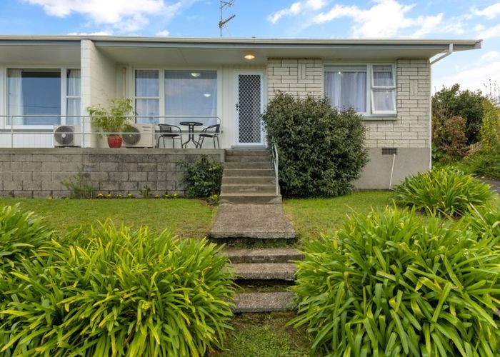  at 1/27 Paine Street, Judea, Tauranga