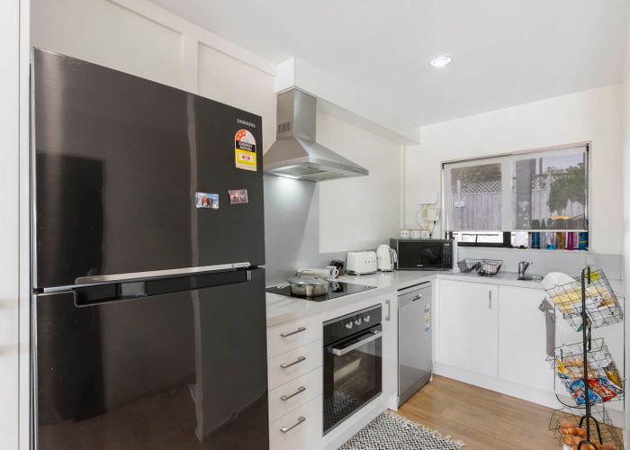  at 35F Fields Parade, Oteha, North Shore City, Auckland
