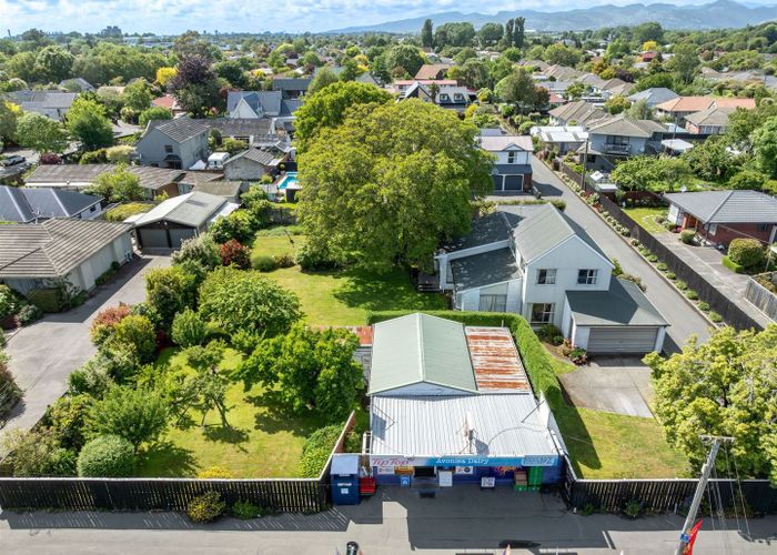 Recently sold 42 Avonhead Road, Avonhead, Christchurch homes.co.nz
