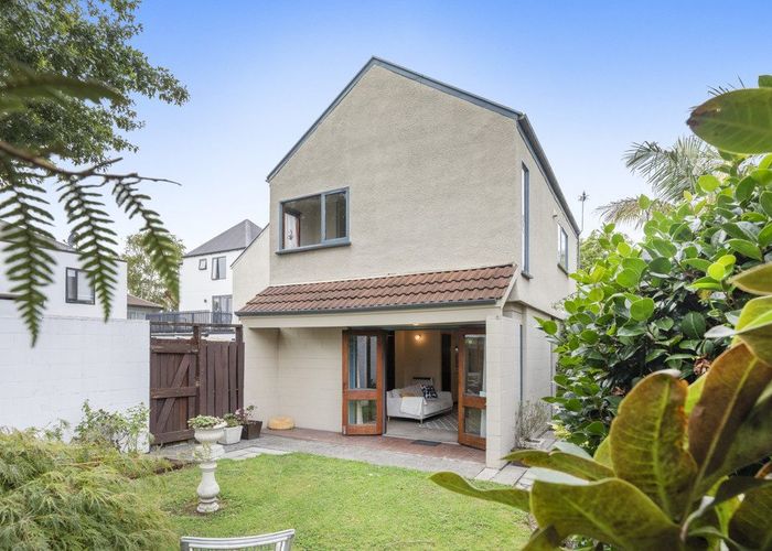  at 3/23 Conference Street, City Centre, Christchurch City, Canterbury