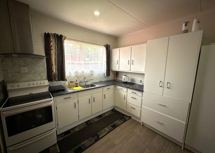  at 10 Phillip Street, Terrace End, Palmerston North, Manawatu / Whanganui