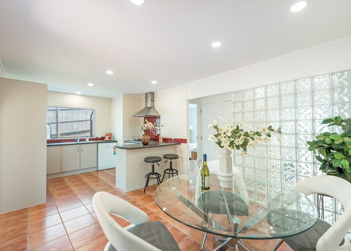  at 2/34 Westminster Street, New Windsor, Auckland City, Auckland