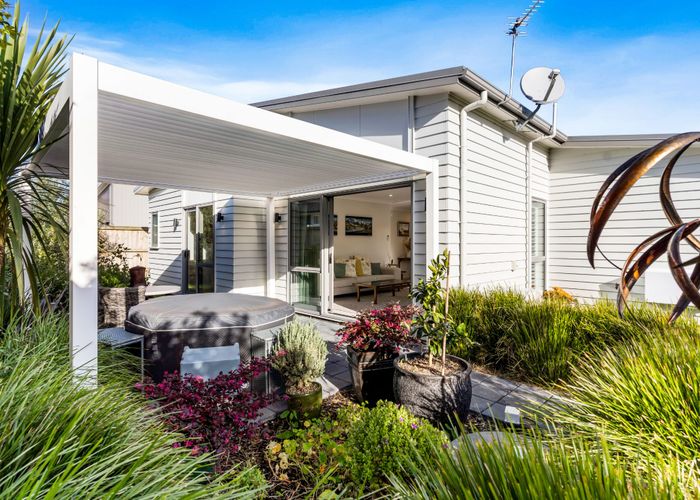  at 15A Marine Garden Crescent, Beachlands, Auckland