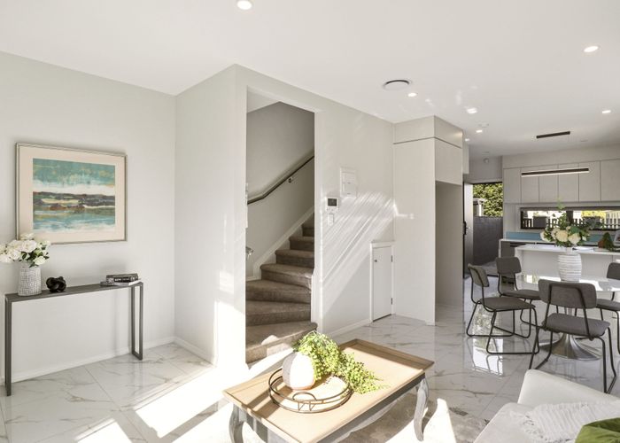  at 8/1 Tennessee Avenue, Mangere East, Manukau City, Auckland
