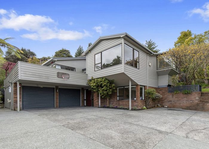  at 2/103 Horoeka Street, Stokes Valley, Lower Hutt, Wellington