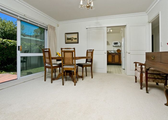  at 1/10  Jutland Rd, Takapuna, North Shore City, Auckland